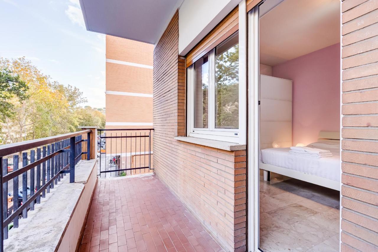 Vatican Andrea'S Apartment Rome Exterior photo